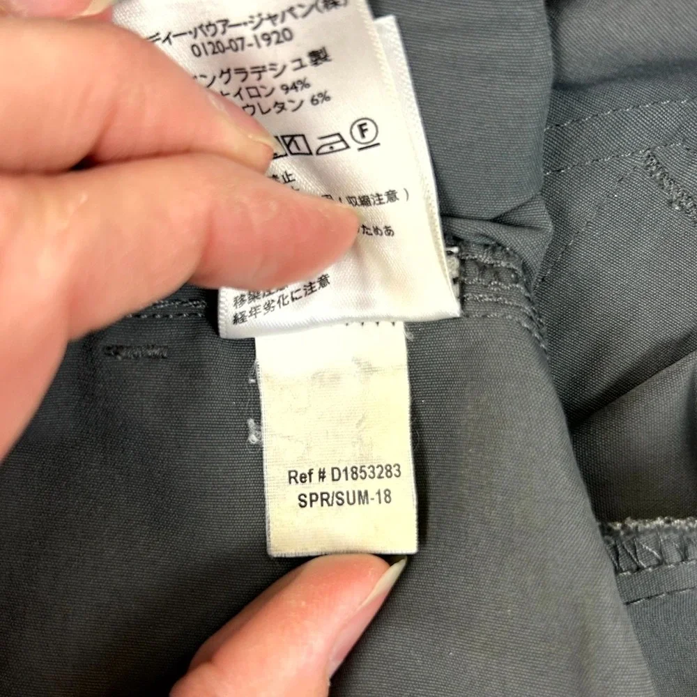 Eddie Bauer Rainier Tech Shorts Mens 32‎ Black Hybrid Chino Performance Stretch